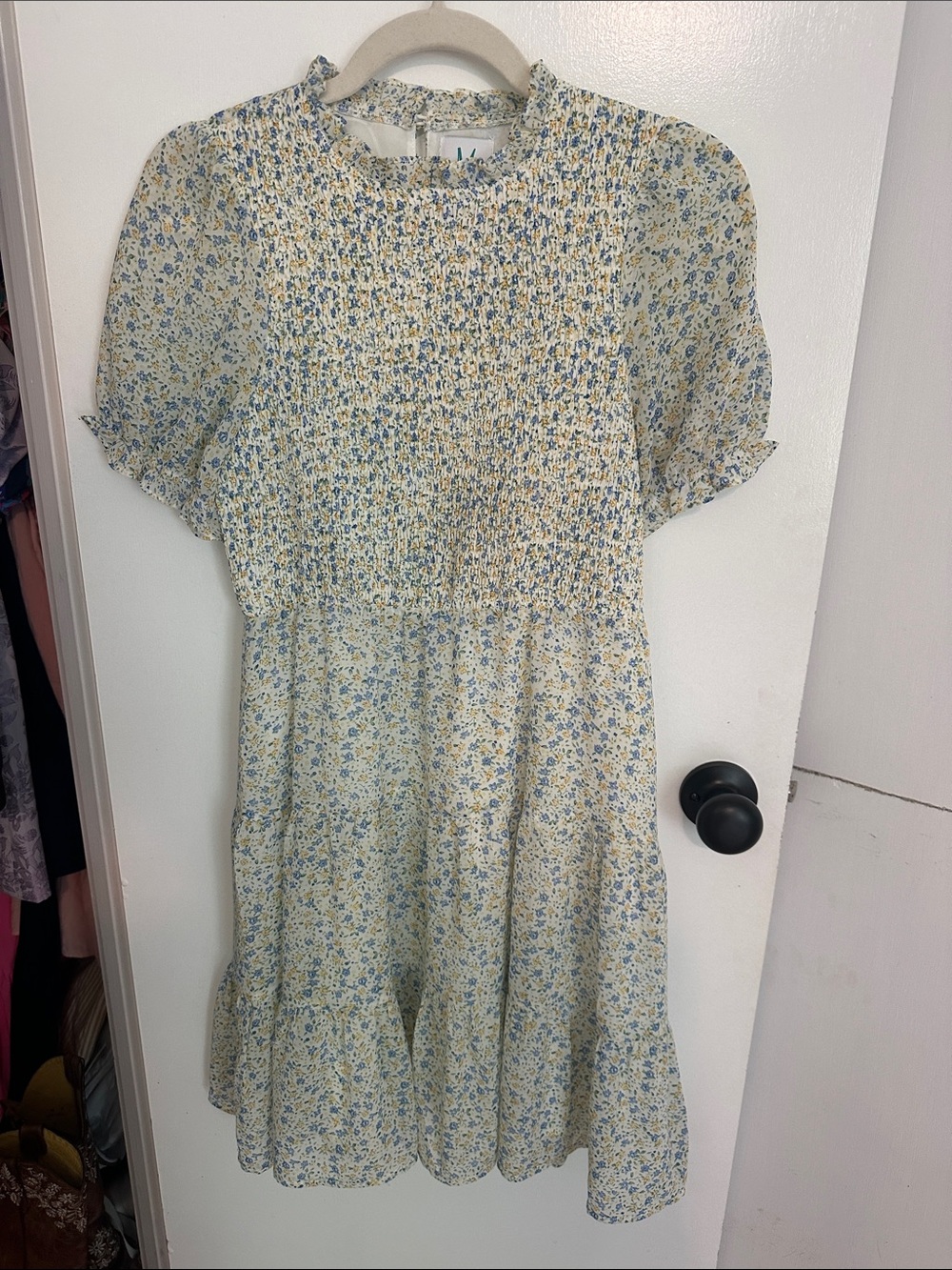Mint Julep Girls Yellow & Blue Floral Smocked Dress size XL etc